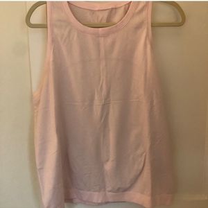 Lululemon swiftly relaxed muscle tank size 12